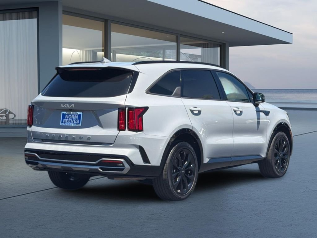 Used 2022 Gray Kia SX image 4