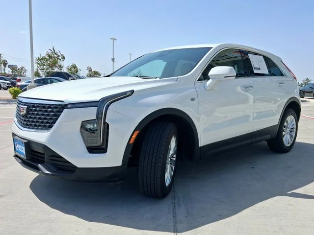 Used 2024 White Cadillac Luxury image 3
