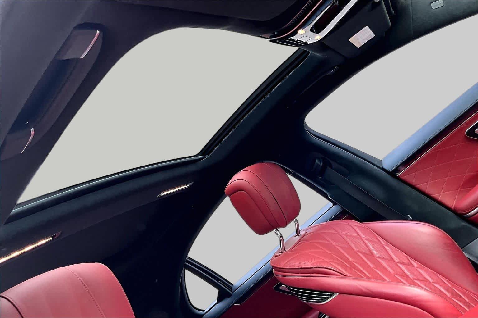 Used 2023 Obsidian Black Mercedes-Benz S 580 image 14