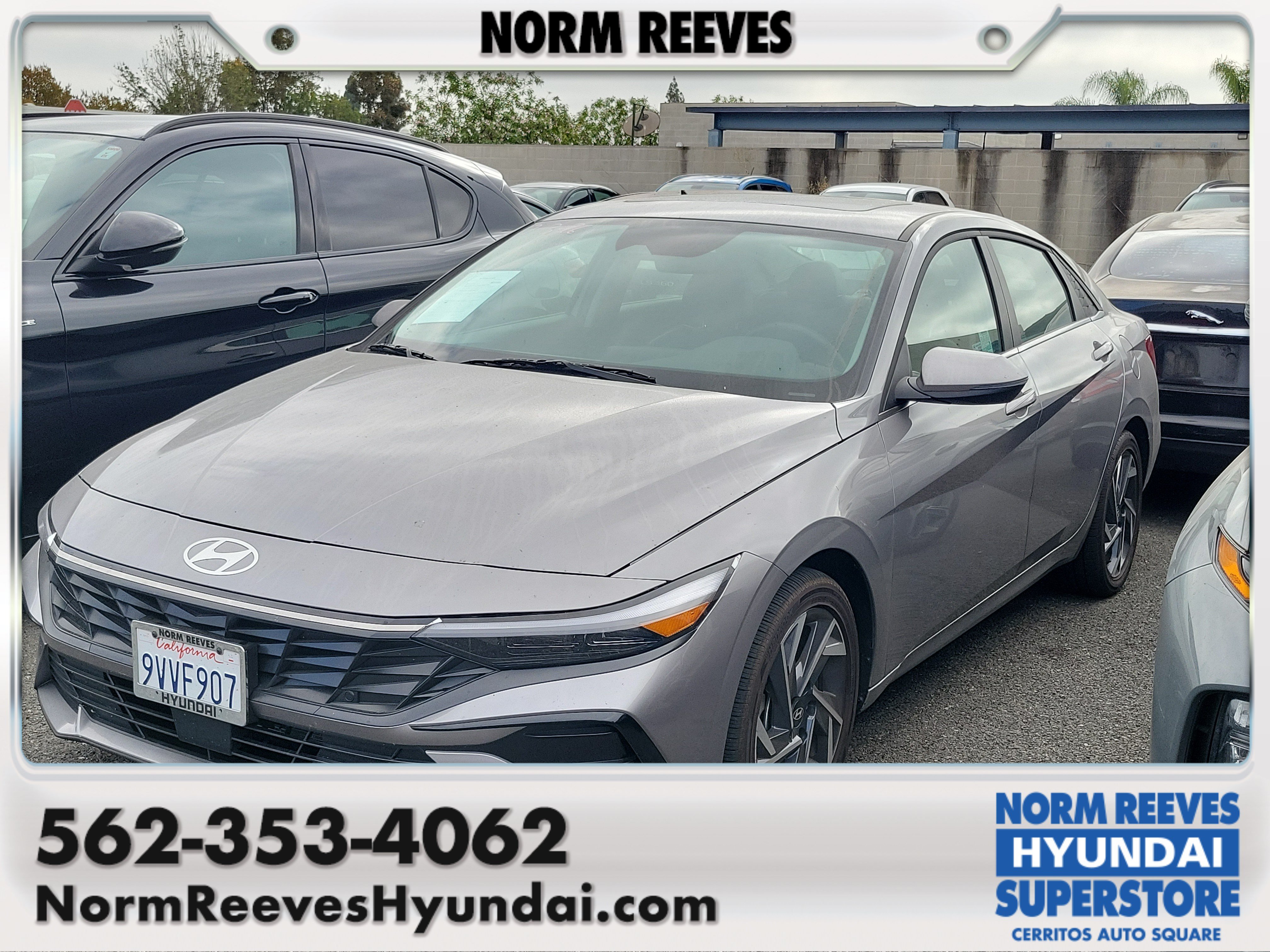 2025 Hyundai Elantra 1.6 HEV Limited DCT's photo