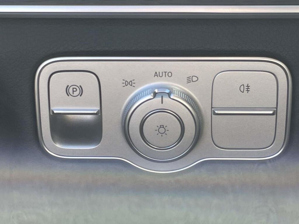New 2027 MANUFAKTUR Alpine Grey Mercedes-Benz GLS 450 image 35