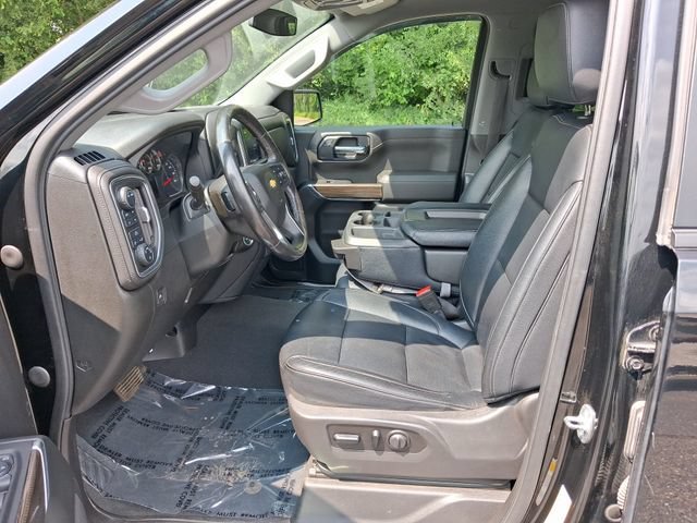 Certified Used 2021 BLACK Chevrolet LT image 17