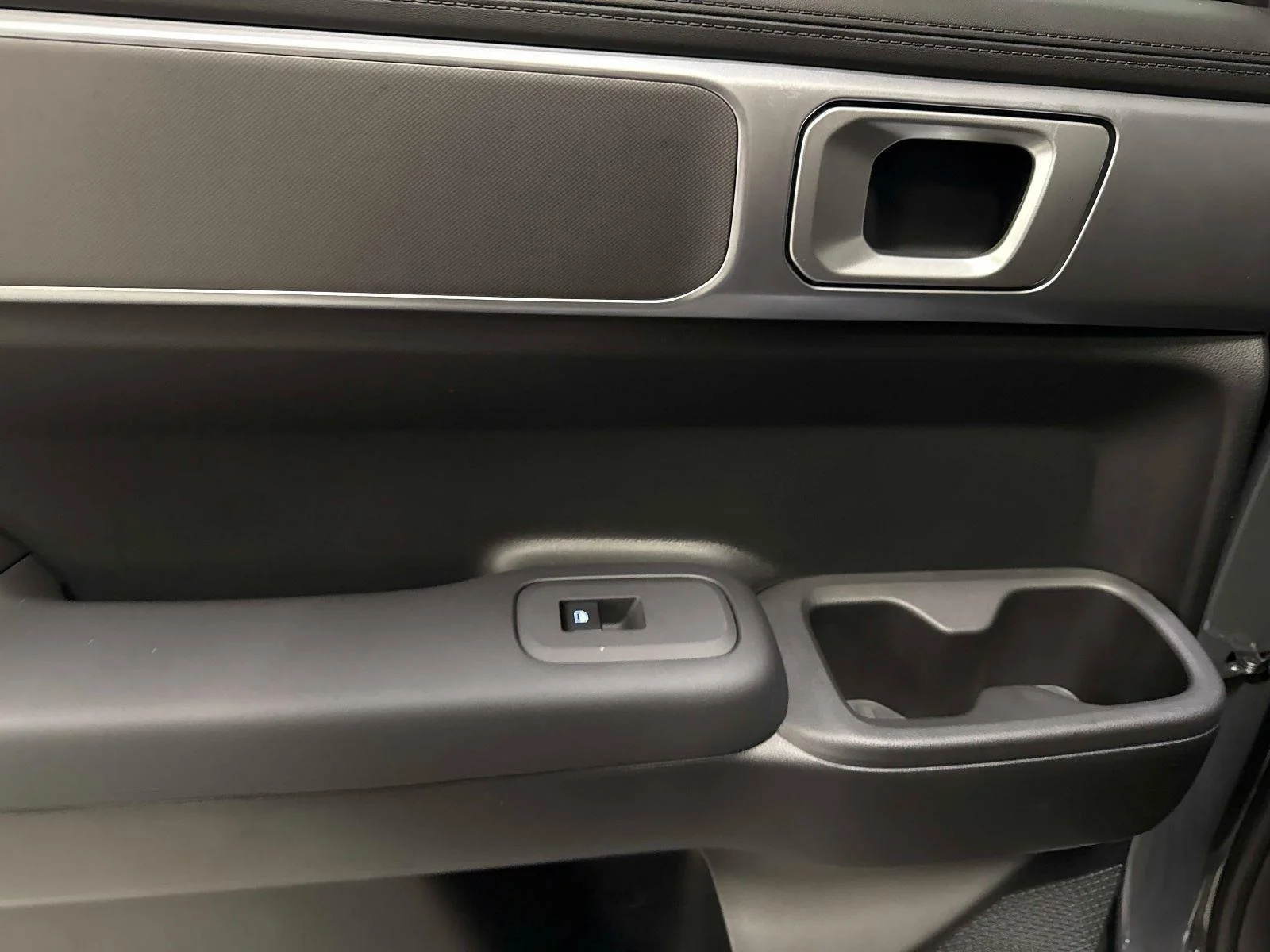 New 2026 Ecotronic Gray Hyundai SE image 12