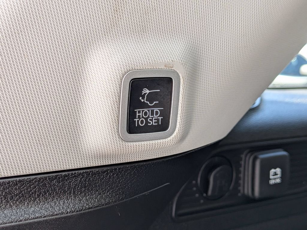 Certified Used 2023 White Jeep 4xe image 9