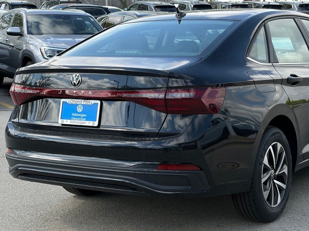 New 2026 Deep Black Pearl Volkswagen 1.5T S image 7