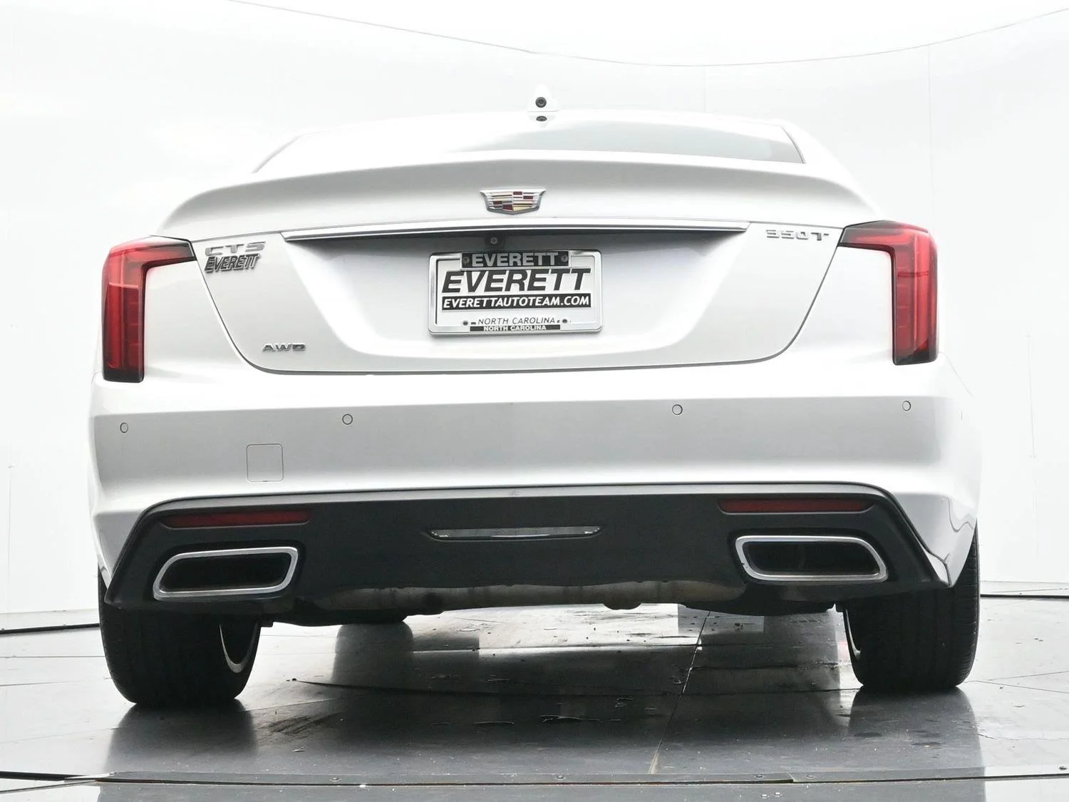 Used 2024 Crystal White Tricoat Cadillac Premium Luxury image 52