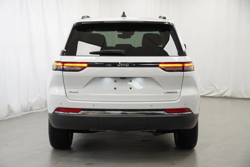 Certified Used 2023 White/off-white Jeep Laredo image 11