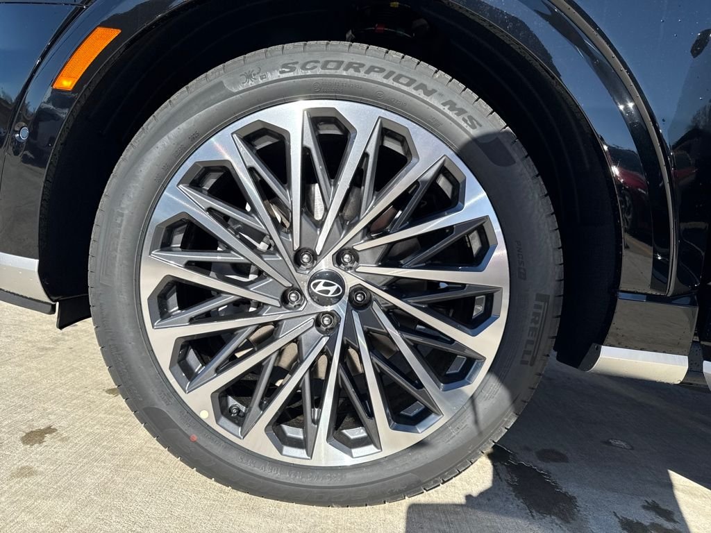 New 2026 Black Hyundai Calligraphy AWD image 27