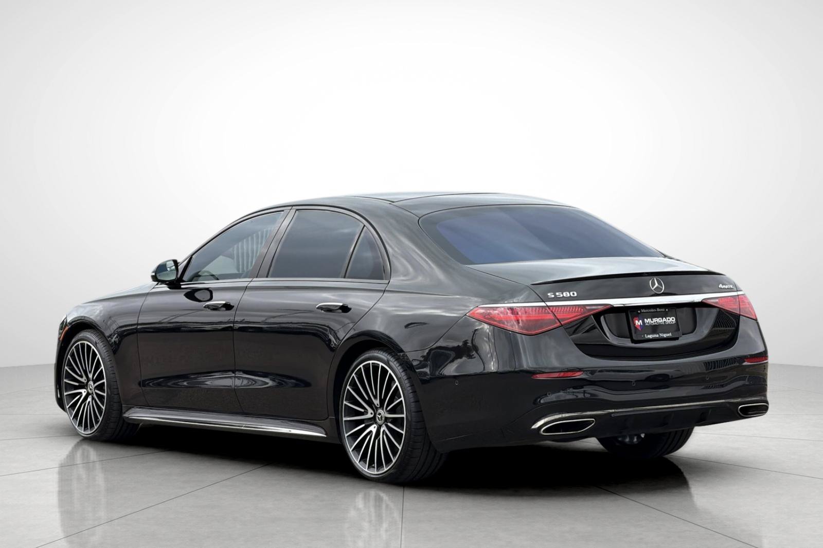 Used 2023 Black Mercedes-Benz S 580 image 15