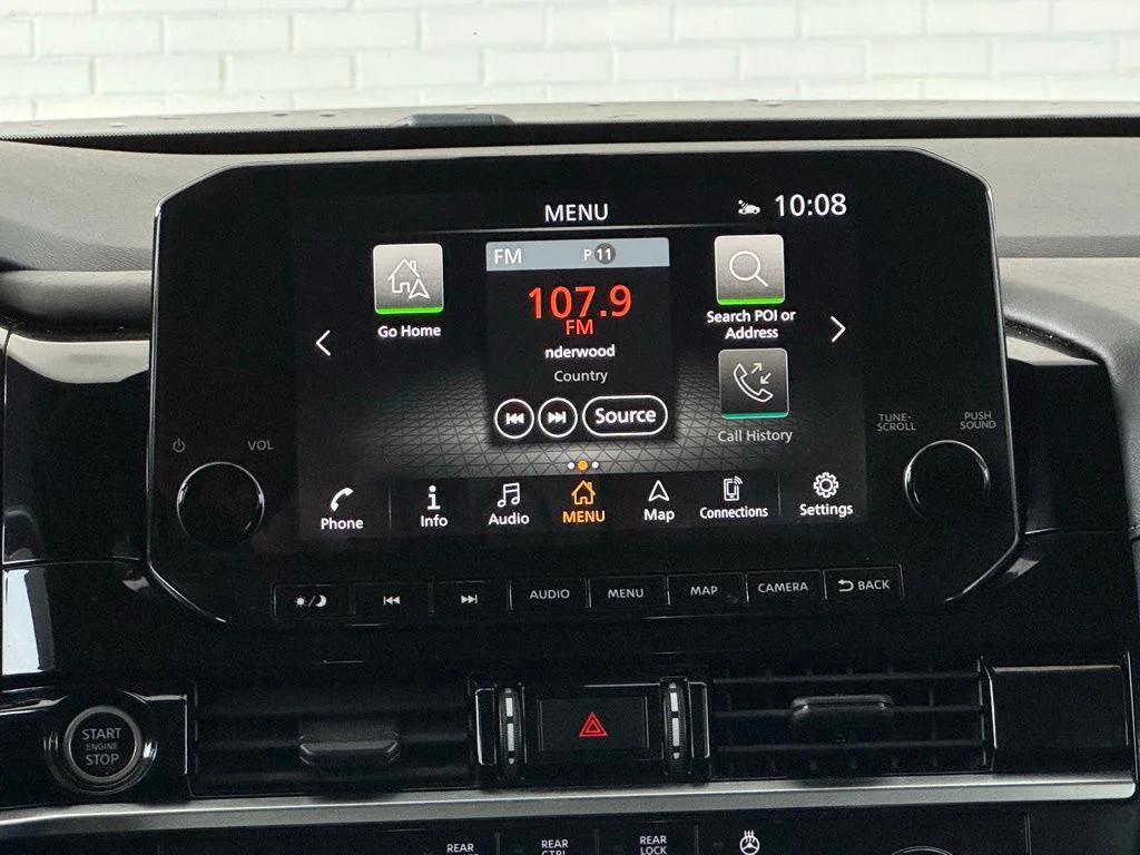 Used 2022 Gray Nissan SL image 29