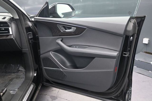 Used 2023 Mythos Black Metallic Audi 55 Prestige image 21