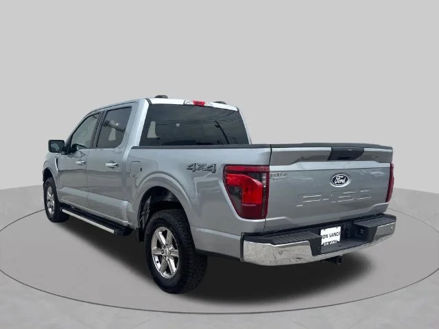 Used 2025 Silver Ford XLT image 3