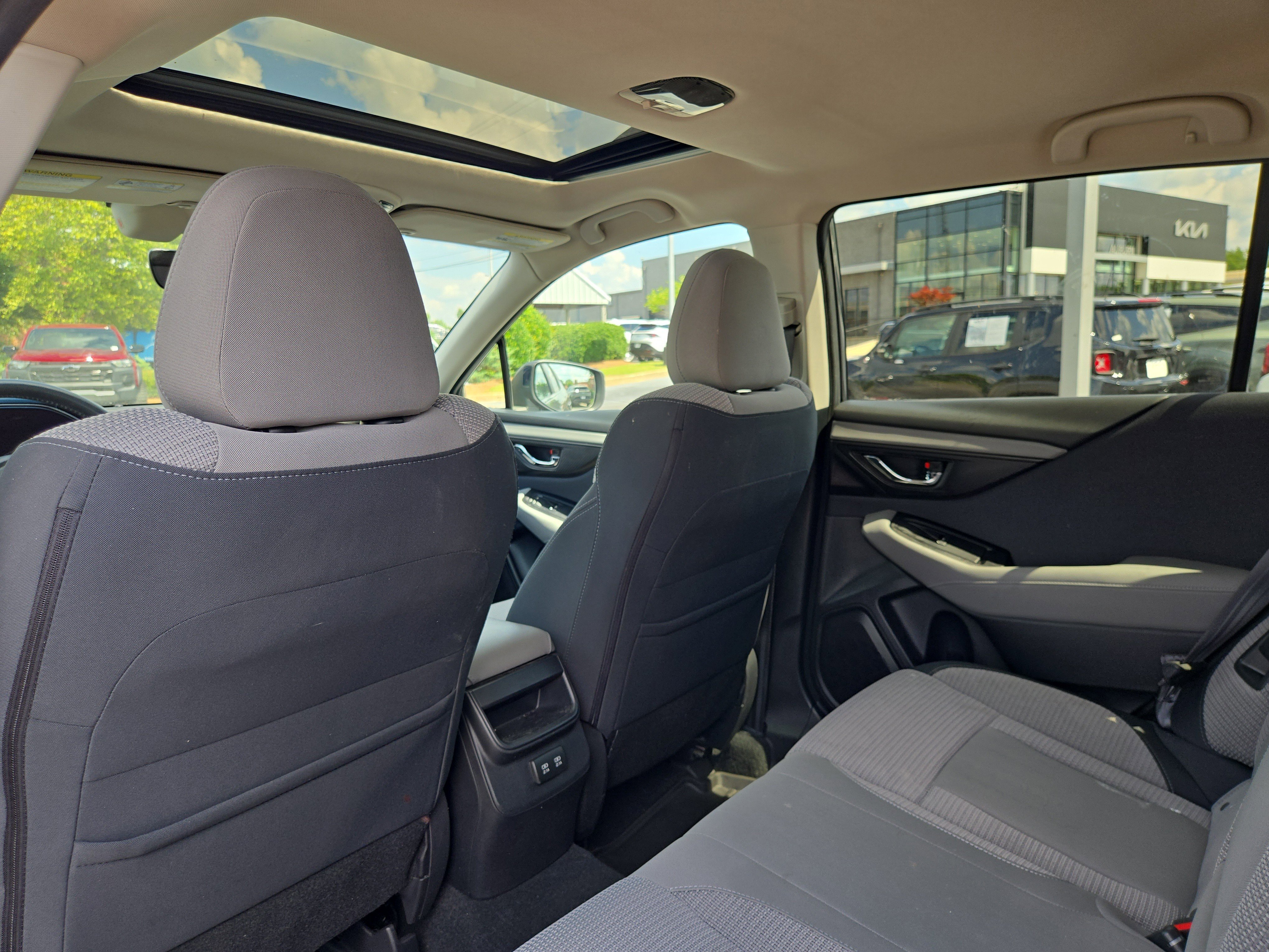 2020 Subaru Outback Premium - Photo 13