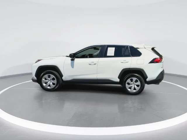Used 2025 White Toyota LE image 7