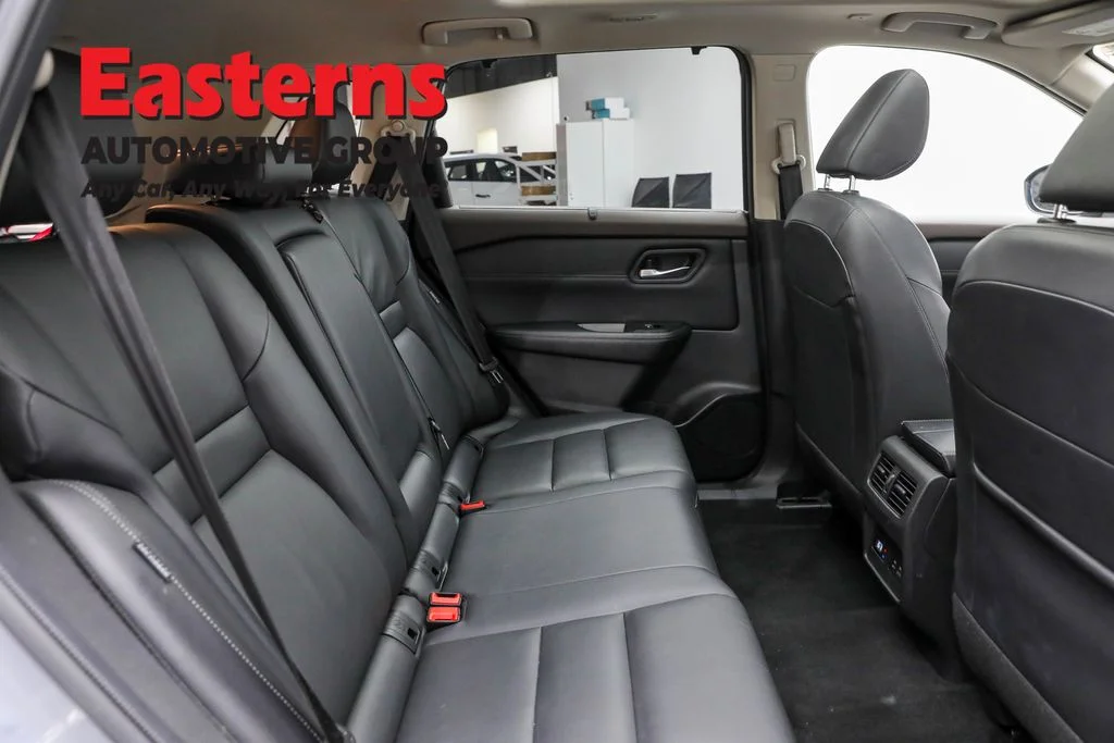 Used 2023 Gray Nissan SL image 23