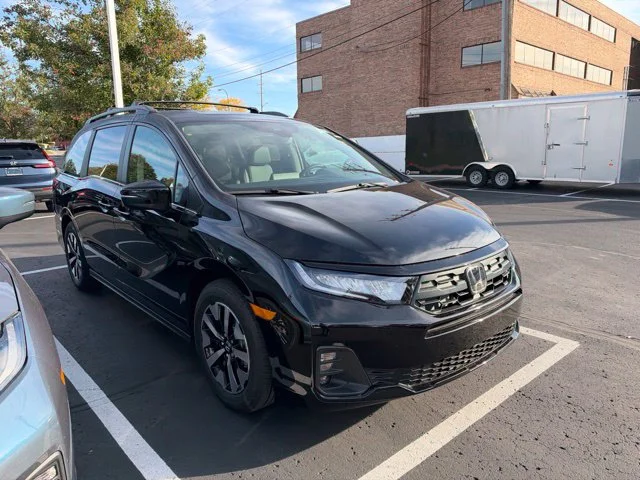 New 2027 Crystal Black Pearl Honda EX-L image 3