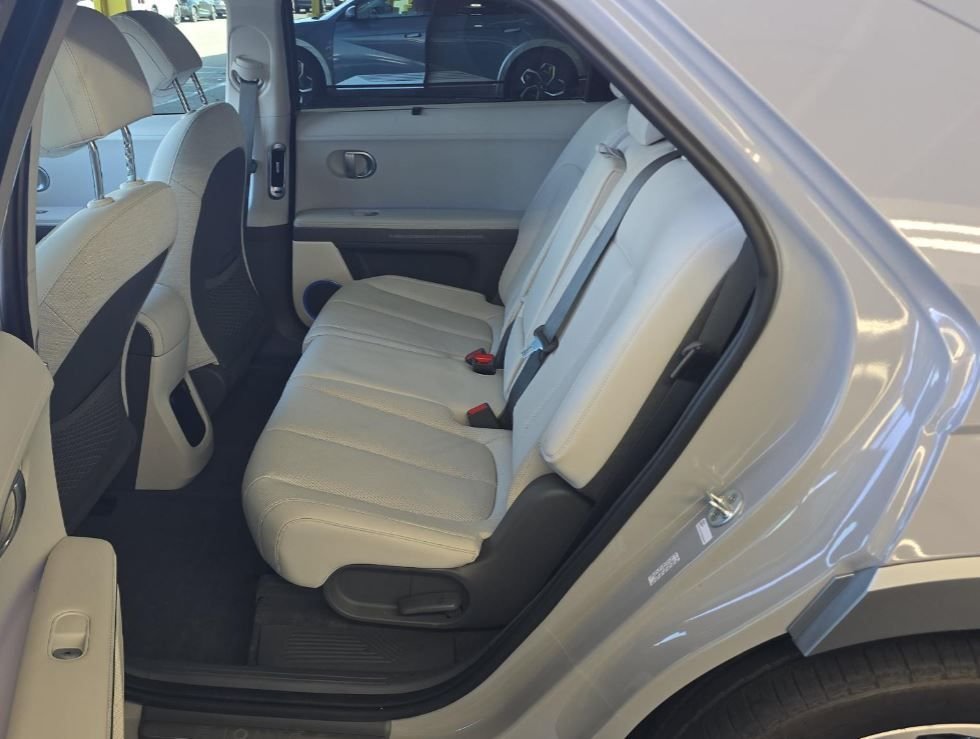 Used 2023 Gray Hyundai Limited image 11