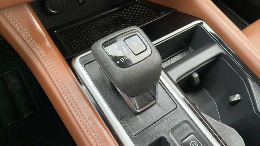 Certified Used 2024 Boulder Gray Pe Nissan Platinum image 15
