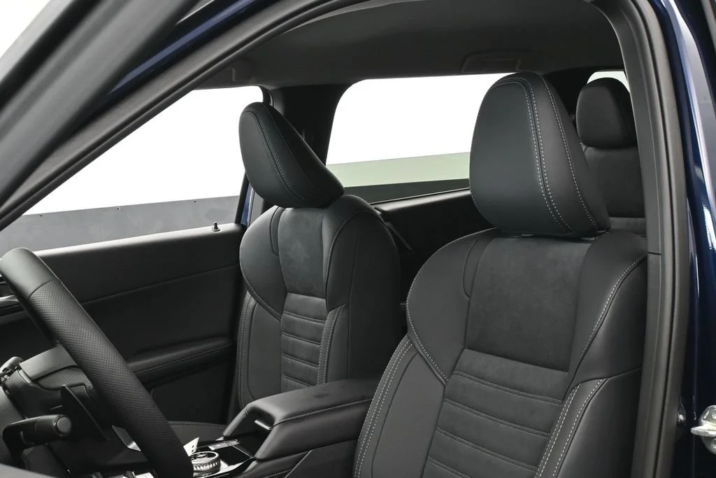 New 2026 Blue Metallic Mitsubishi SE 1.5T 2WD image 10