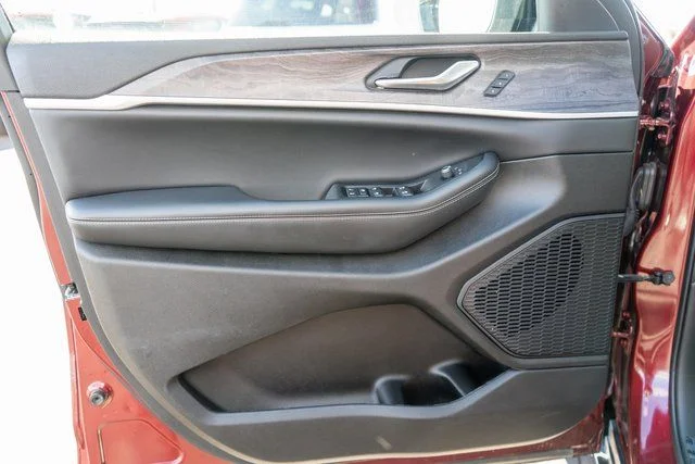 Used 2023 Red Jeep Limited image 14
