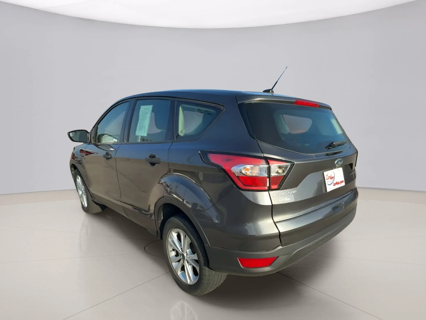 Used 2017 Gray Ford S FWD image 6