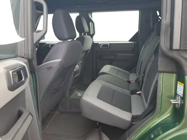 Used 2022 Eruption Green Ford Base image 24
