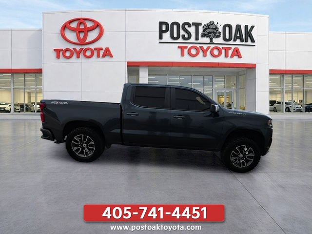 Used 2021 Gray Chevrolet RST image 7