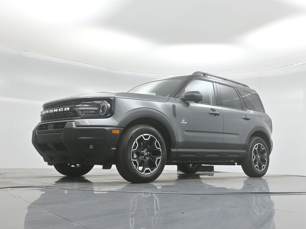 New 2025 Carbonized Gray Metallic Ford Outer Banks image 48