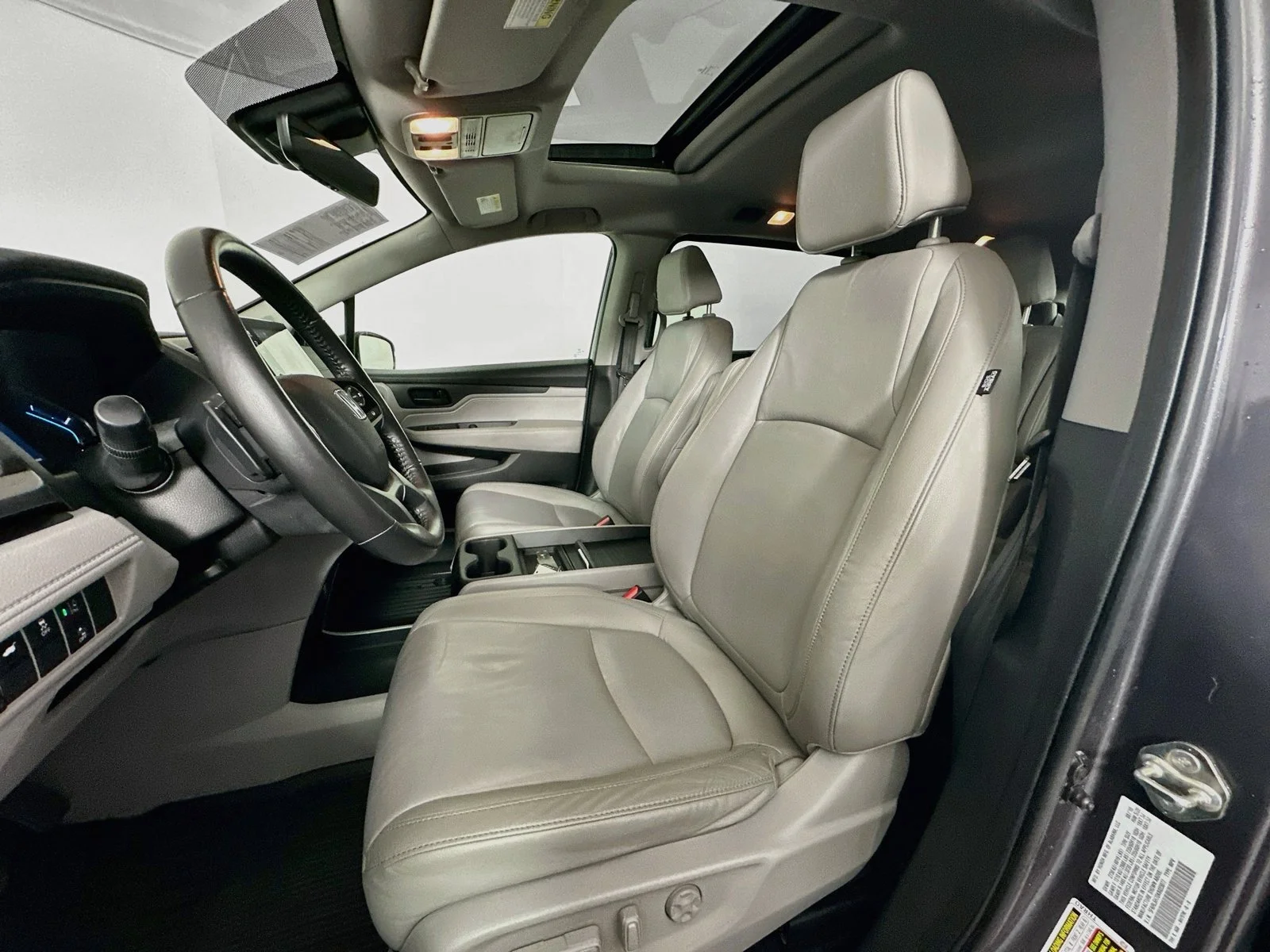 Used 2019 Modern Steel Metallic Honda EX-L image 20