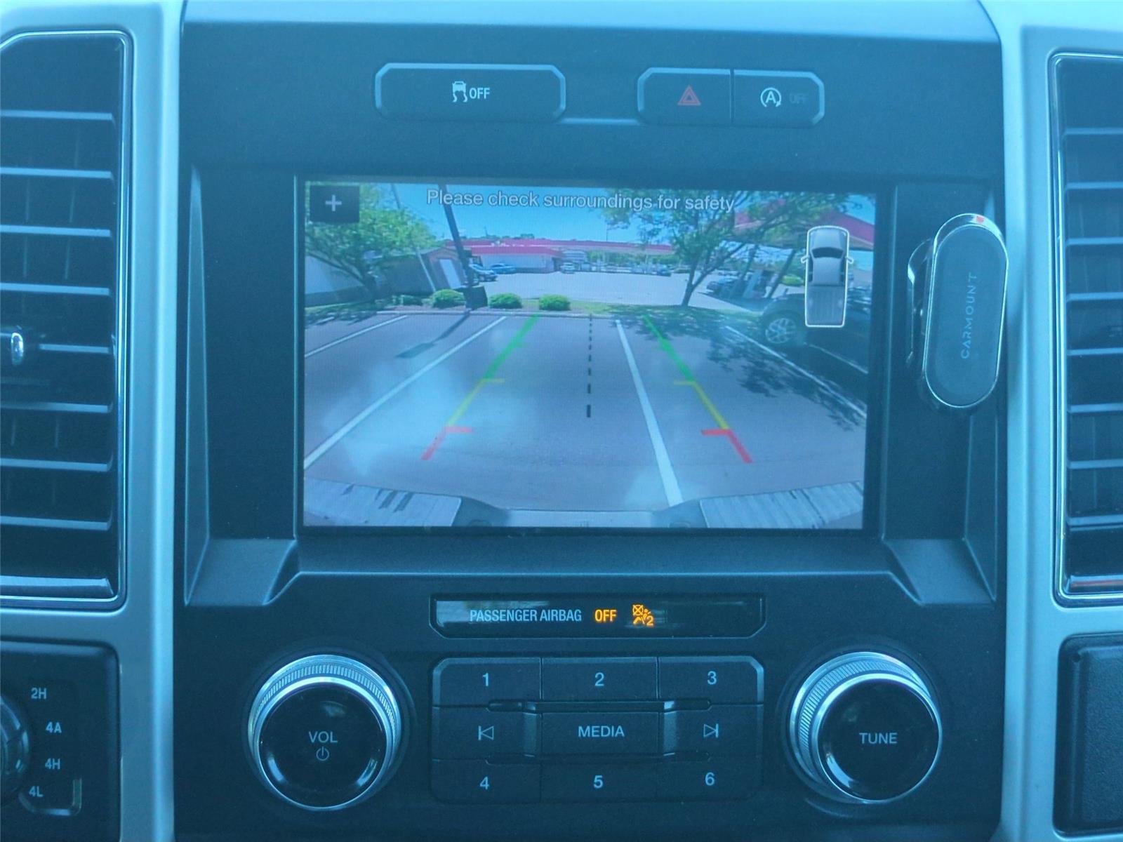 Used 2019 Abyss Gray Metallic Ford LARIAT image 39