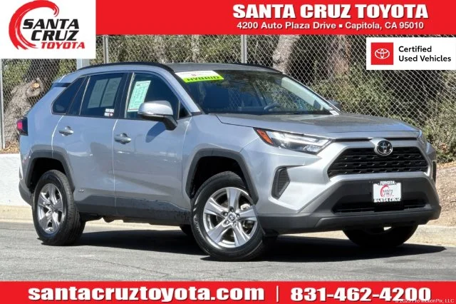2025 Toyota RAV4 Hybrid XLE