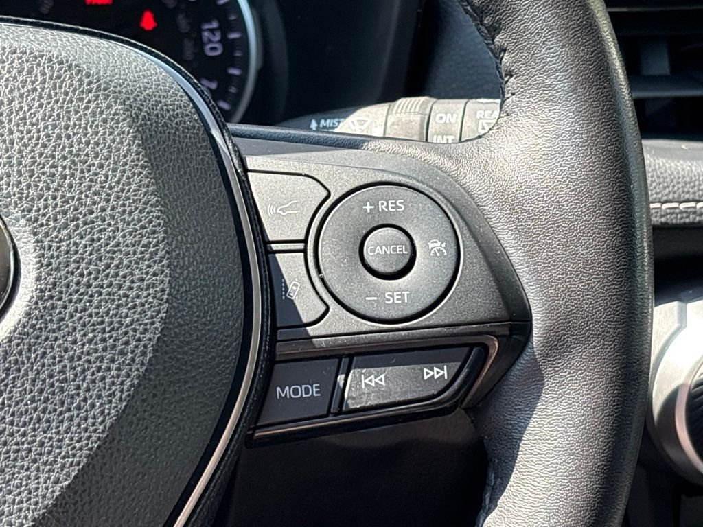 Used 2020 Black Toyota XLE image 26