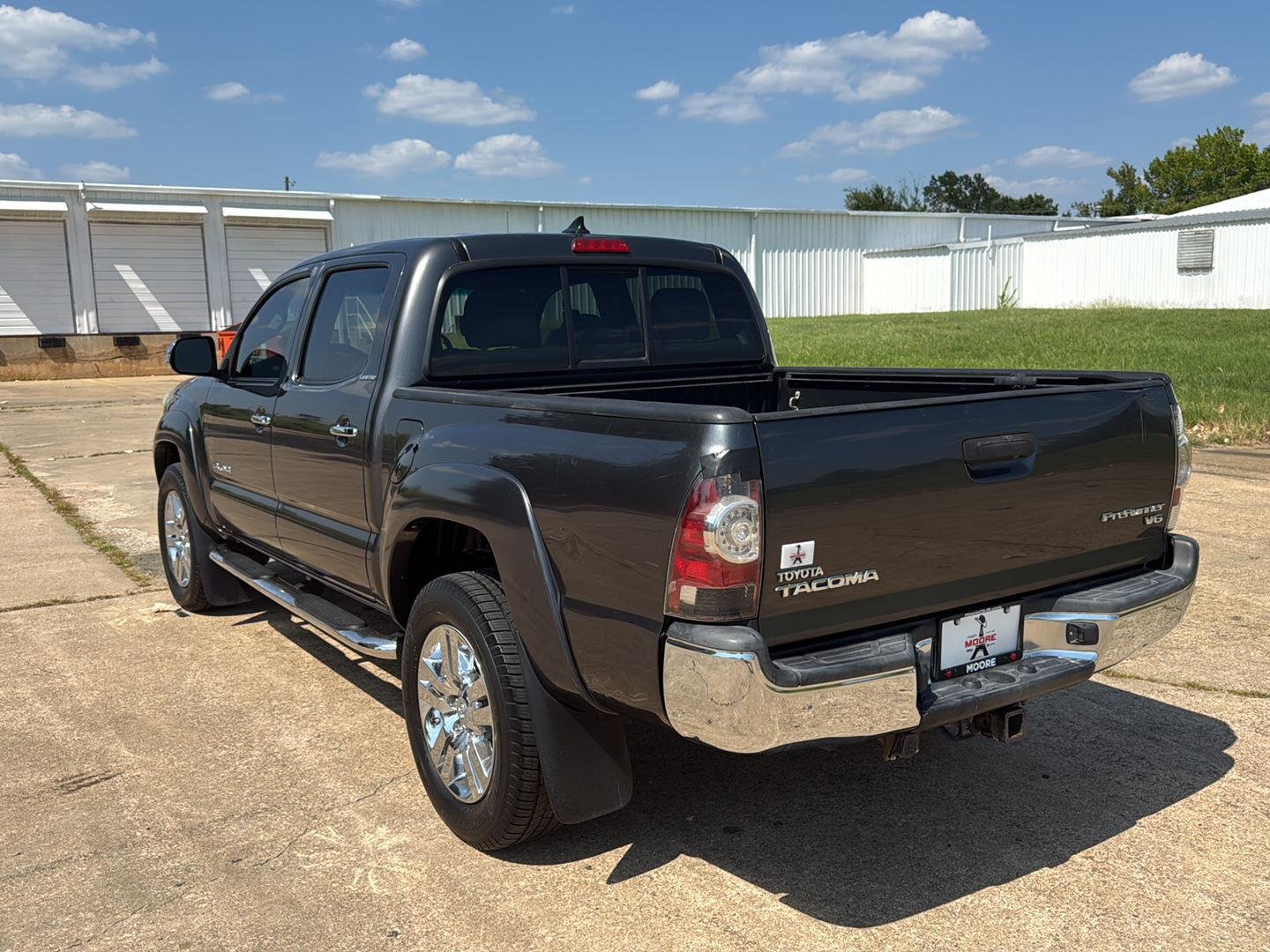 Used 2013 Magnetic Gray Metallic Toyota PreRunner V6 image 5