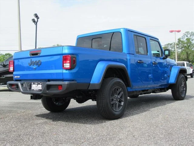 New 2026 Hydro Blue Pearl-Coat Exterior Paint Jeep Sport S image 7