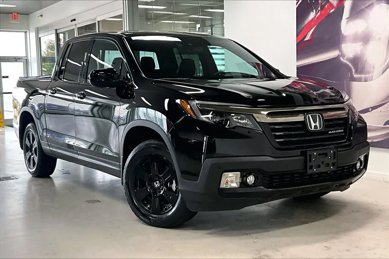 Used 2020 Crystal Black Pearl Honda Black Edition image 19