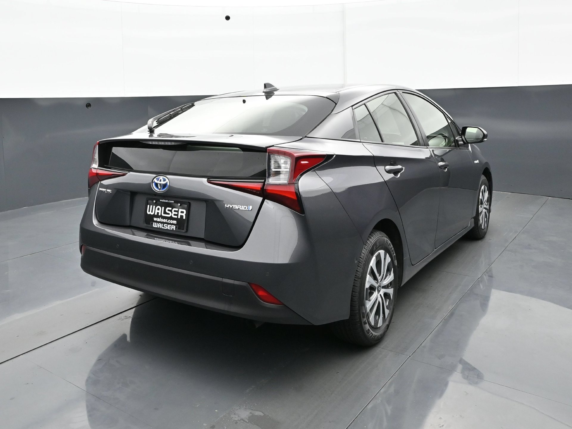 Used 2019 Magnetic Gray Metallic Toyota LE AWD-e image 6