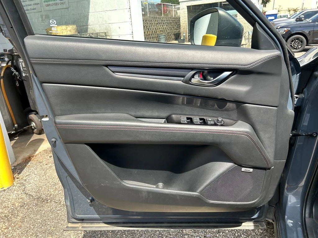Used 2025 Gray Mazda 2.5 S Carbon Edition image 9