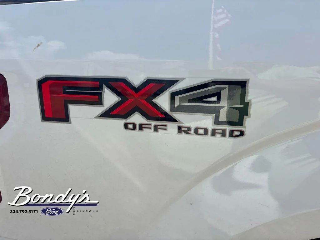 Used 2017 Oxford White Ford XL image 5