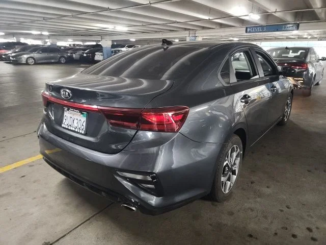 Used 2021 Gray Kia LXS image 2