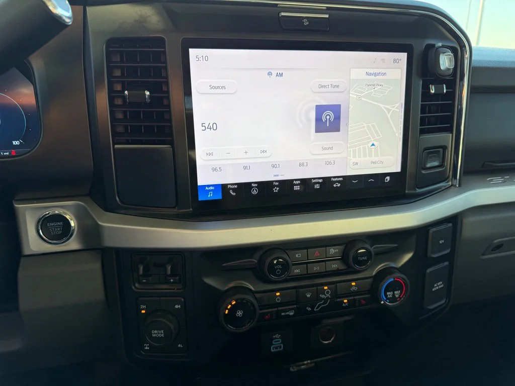 Used 2025 Gray Ford XLT image 12