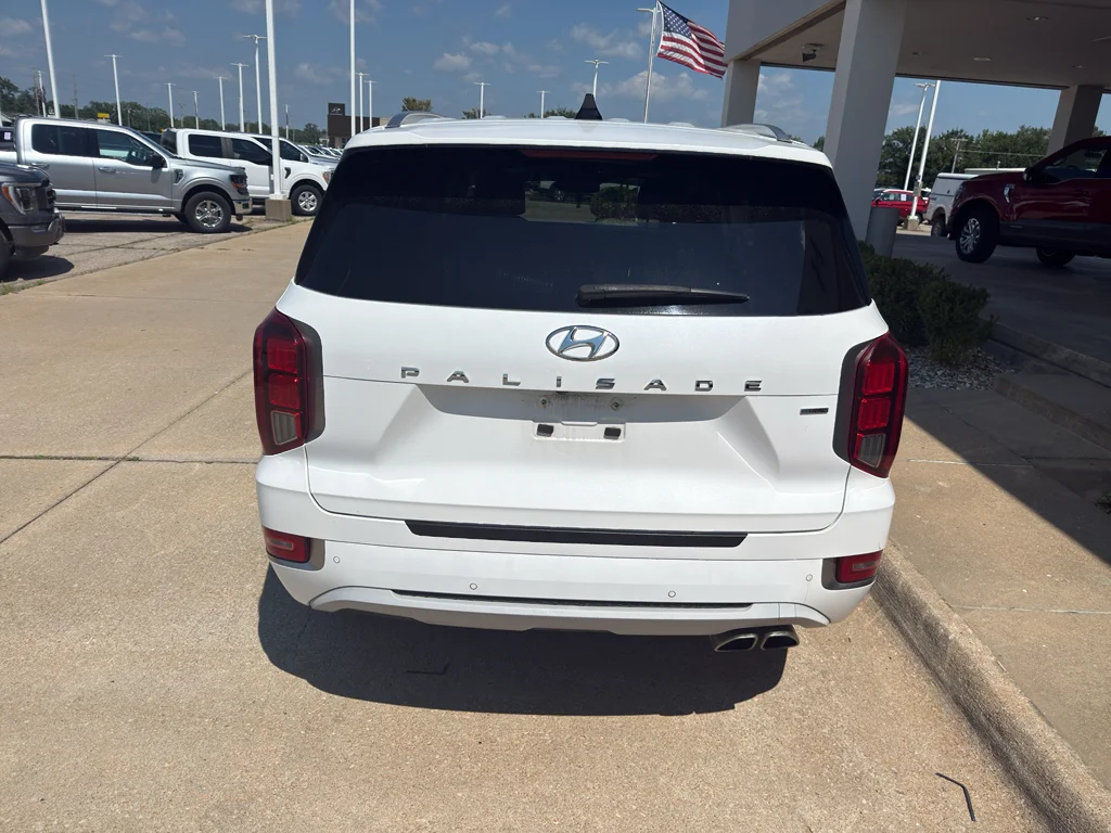 Used 2021 Hyper White Hyundai Limited image 14