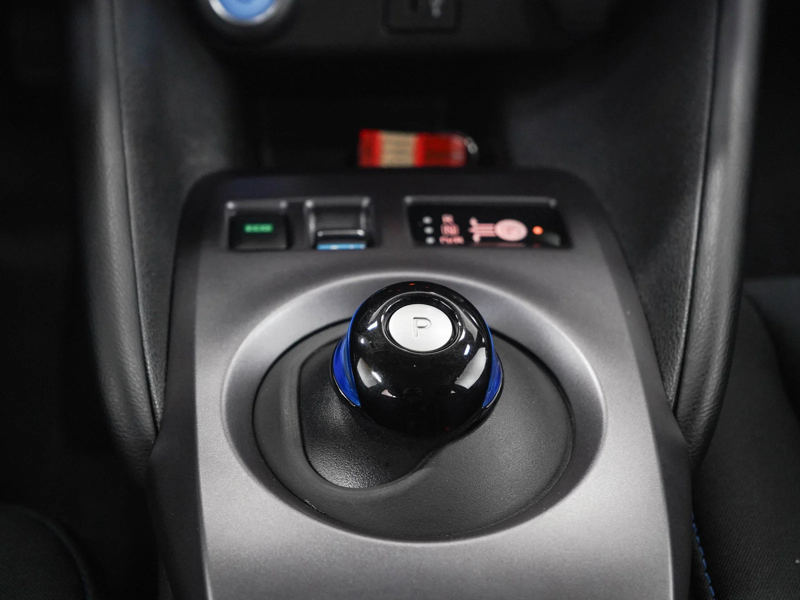 Used 2025 Super Black Nissan S image 18