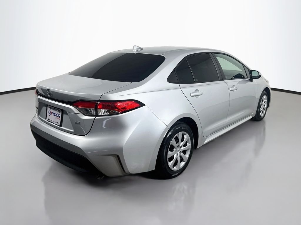 Used 2023 Classic Silver Metallic Toyota LE image 7