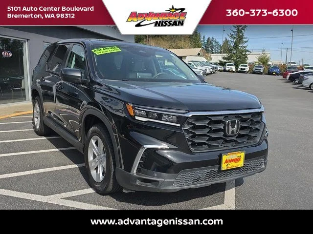 2023 Honda Pilot LX - Photo 7