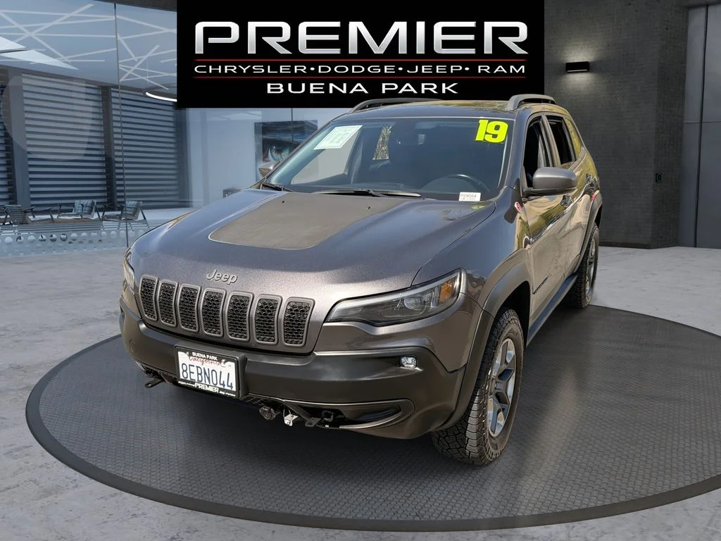 2019 Jeep Cherokee Trailhawk