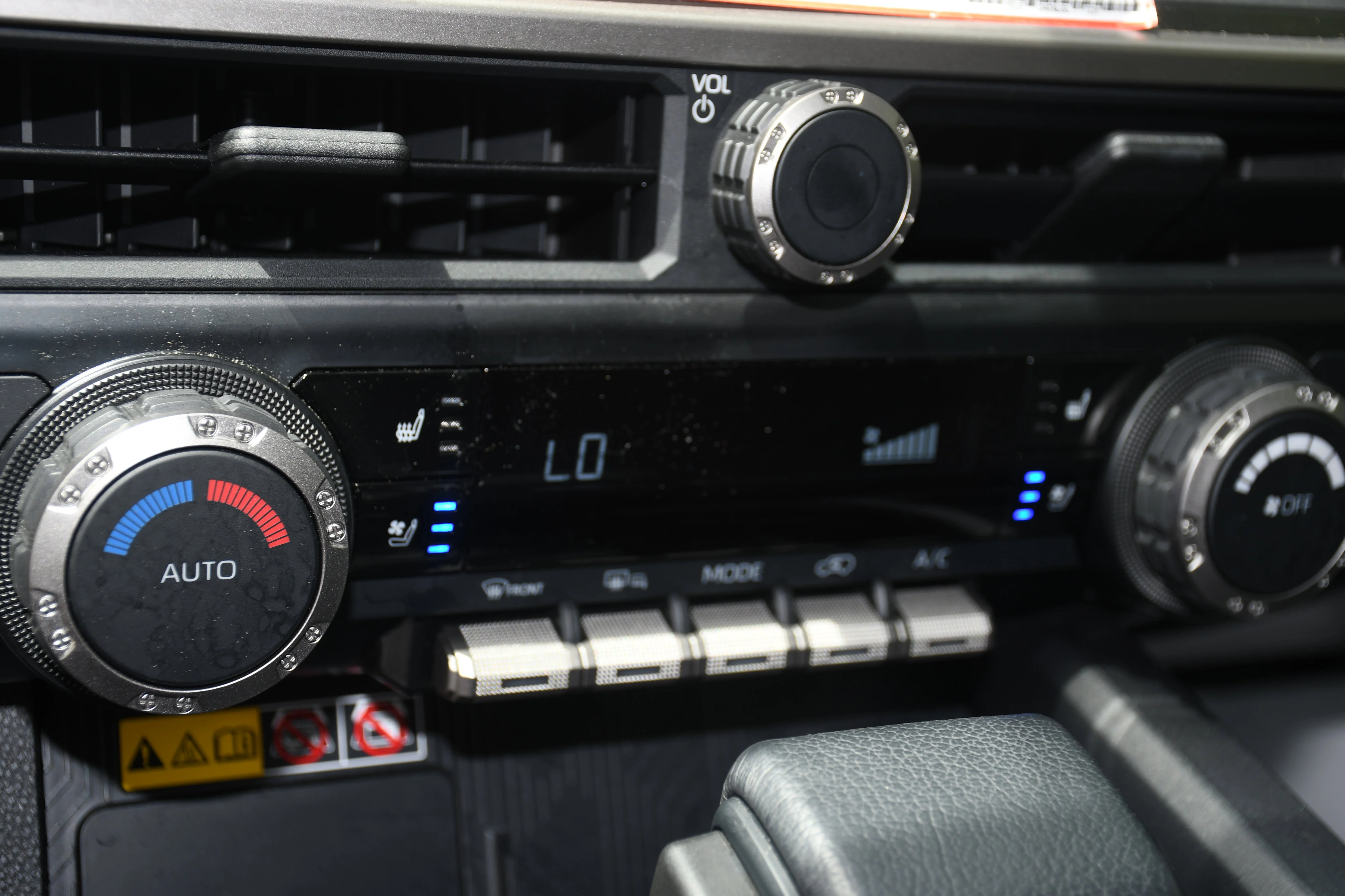 2025 Toyota 4Runner TRD Off-Road Premium - Photo 16