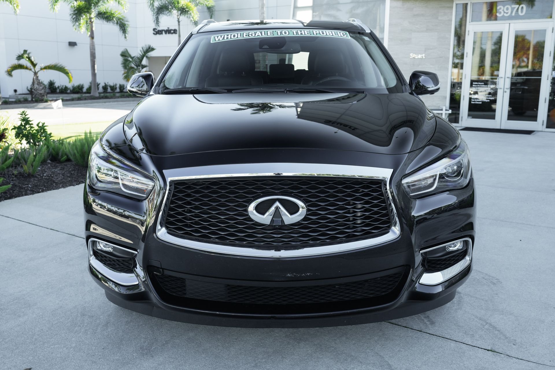 2020 Infiniti QX60 Luxe photo 3