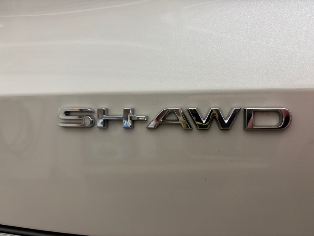 Certified Used 2024 Platinum White Pearl Acura Technology image 37