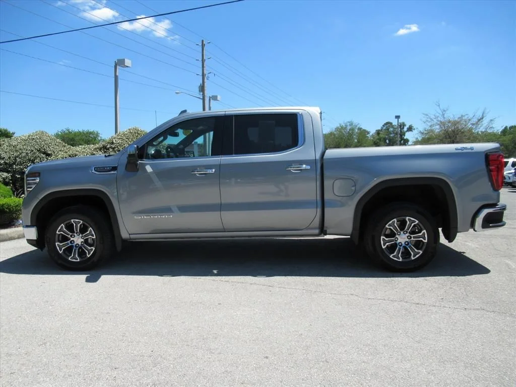 Used 2026 Silver GMC SLT image 4