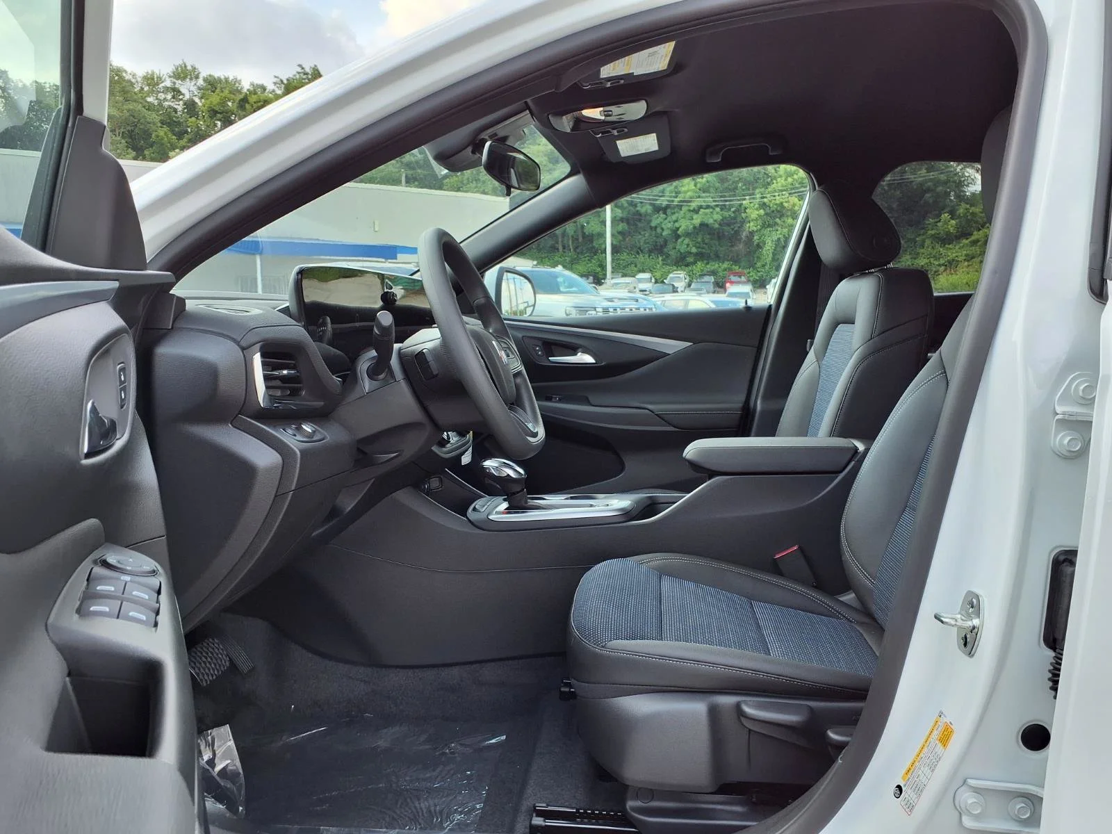 2026 Buick Envista Preferred - Photo 14